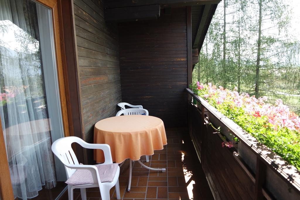 Haus Pock Apartments Presseggersee Zewnętrze zdjęcie